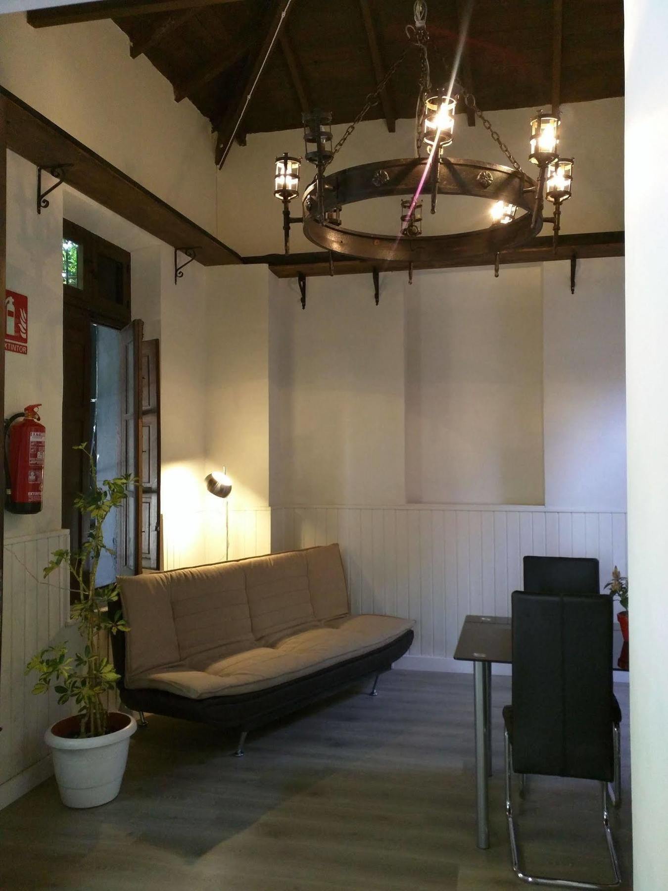 Nwt Paradise Urban Hostel Alicante Zewnętrze zdjęcie